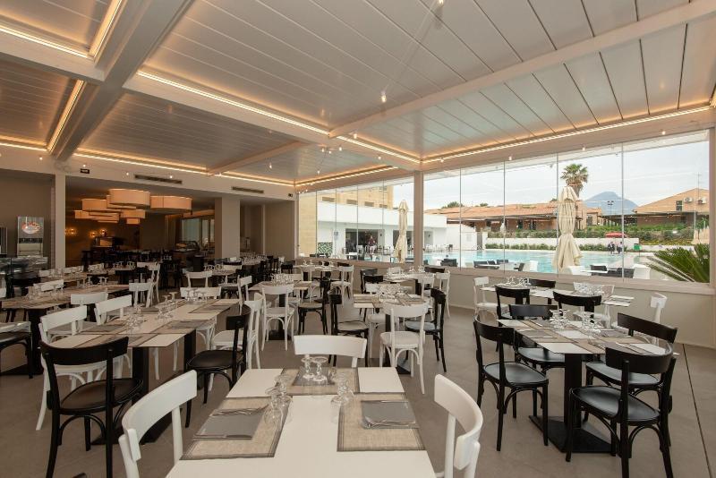 Mangia'S Himera Resort Campofelice Di Roccella Exterior photo